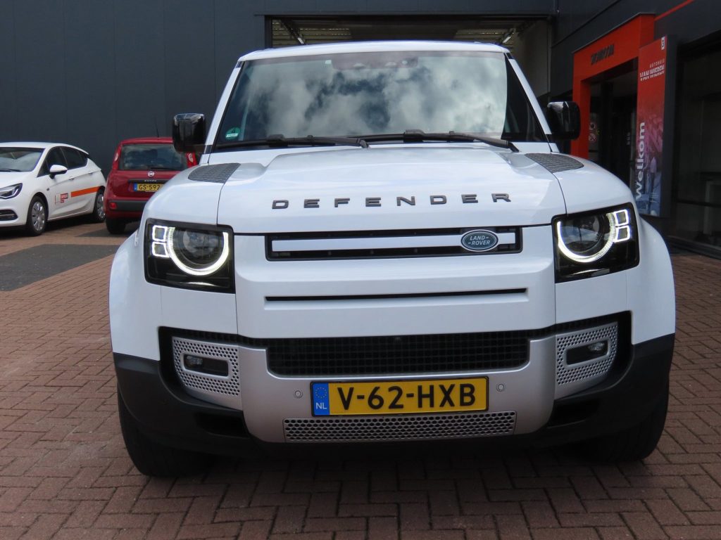Land Rover Defender 110 3.0 D250 MHEV S, foto 3
