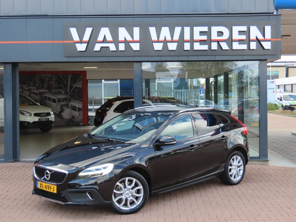 Volvo V40 Cross Country 1.5 T3 Polar+ Luxury, foto 1